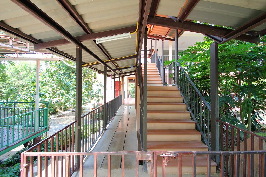 Baan Pordee Homestay Phayayen Exterior photo