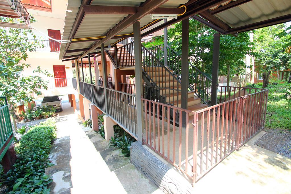 Baan Pordee Homestay Phayayen Exterior photo